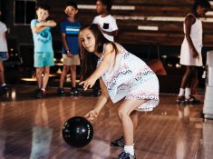 strike bowling