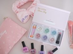 Oh Flossy kids Makeup